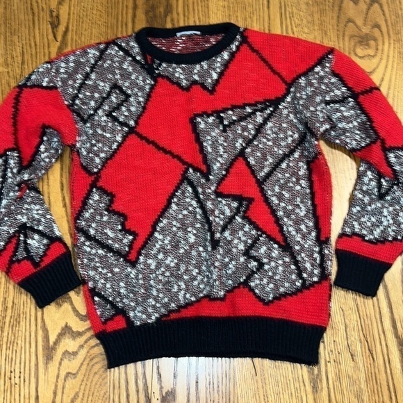 ADELE Vintage Geometric Crewneck Knit Sweater. - Picture 1 of 11